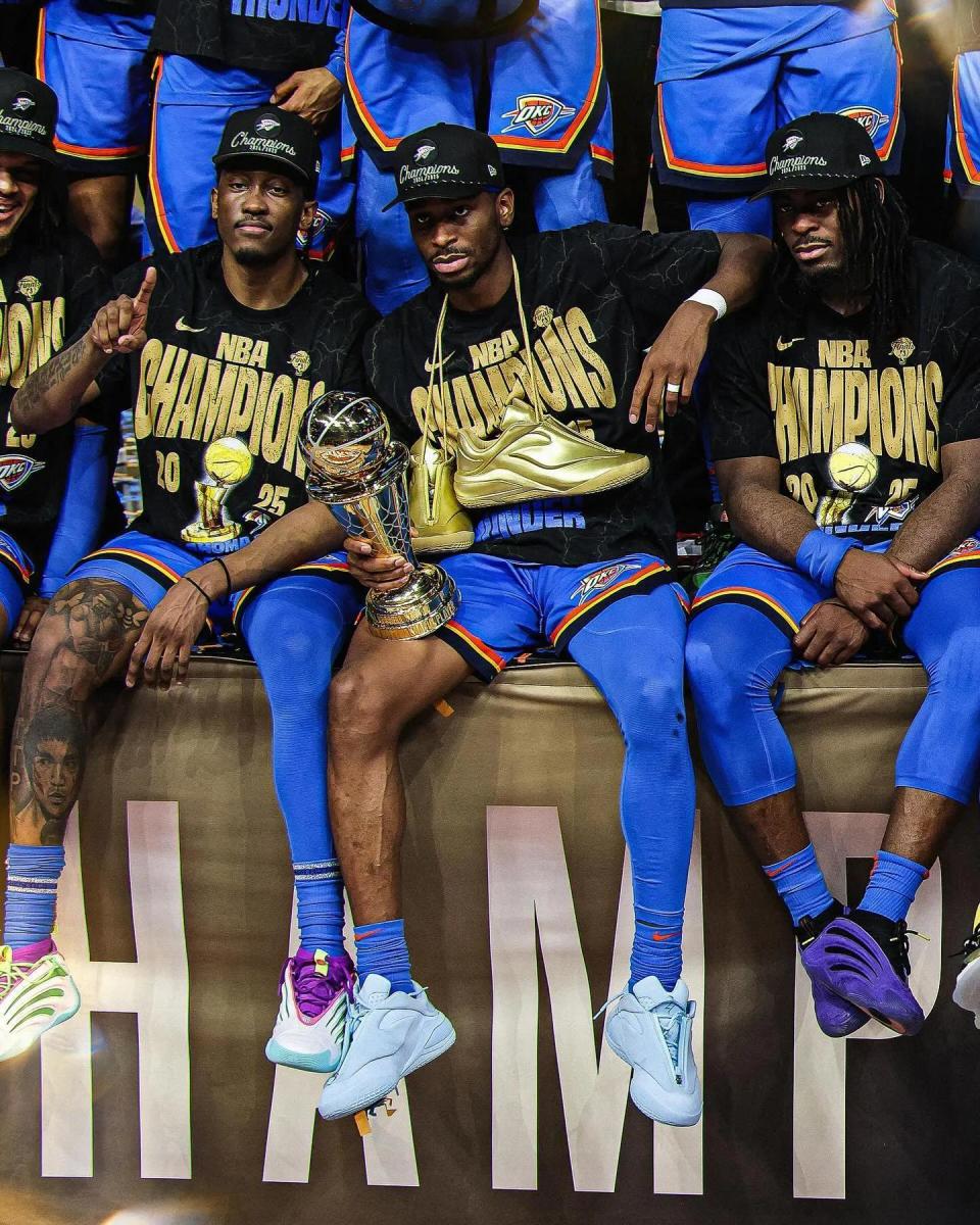 掘金, 杰伦球衣拍, 雷霆在上赛 掘金, 杰伦球衣拍, 雷霆在上赛