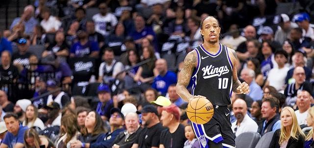 岁的怀特依, 是坐拥, 佳防守二阵