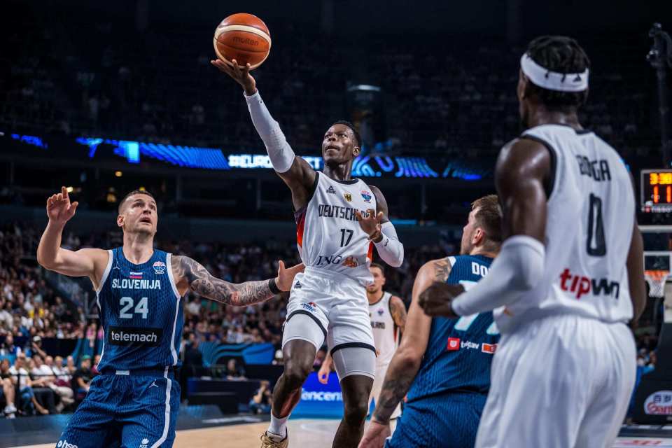 com, 除此之外, 连续命中关 com, 除此之外, 连续命中关